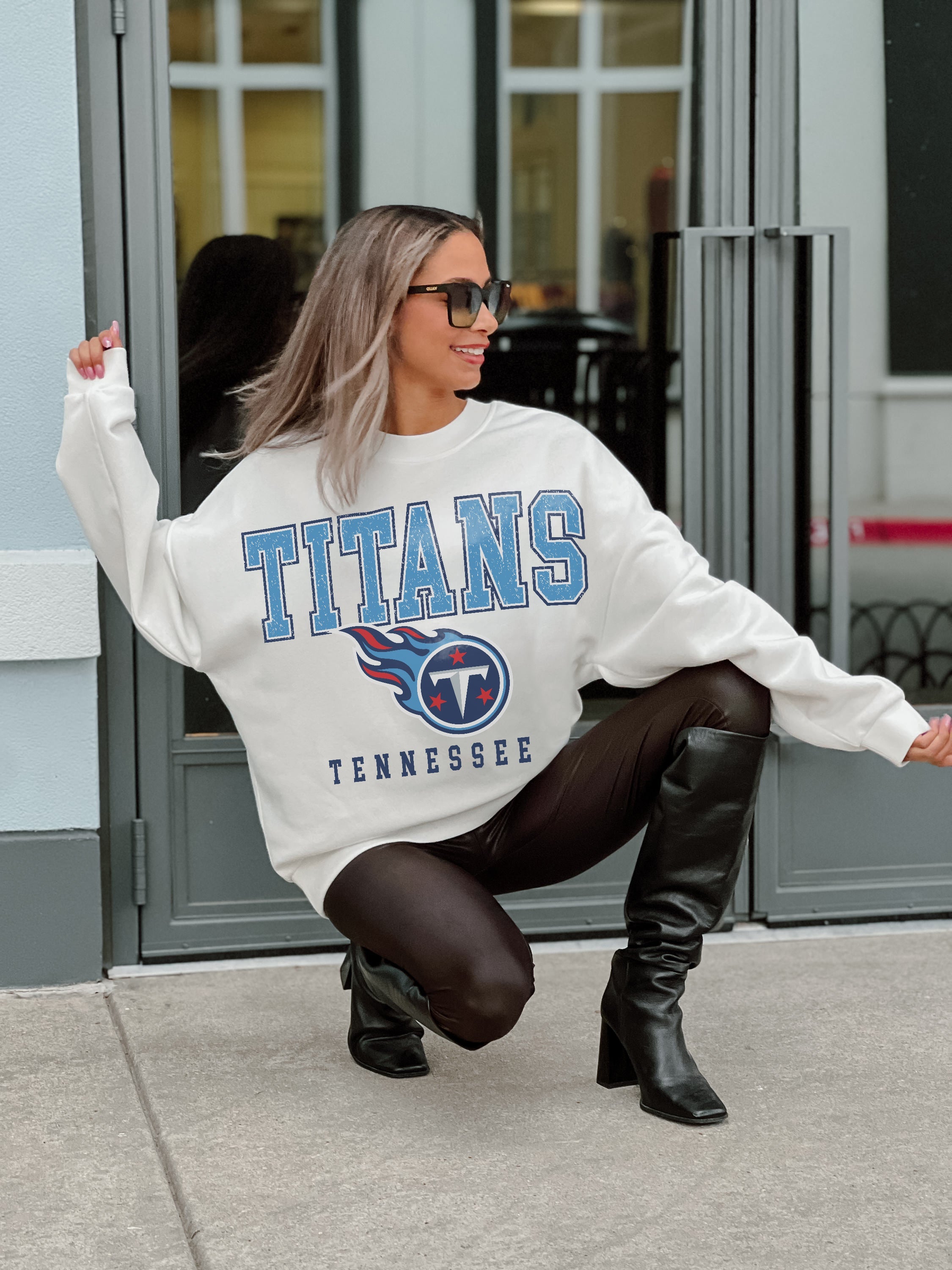 Outerstuff Youth Light Blue Tennessee Titans Prime Pullover Hoodie Size: Medium