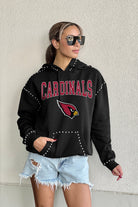 ARIZONA CARDINALS CATCH THE VIBE STUDDED DETAIL FLEECE FRONT POCKET HOODIE