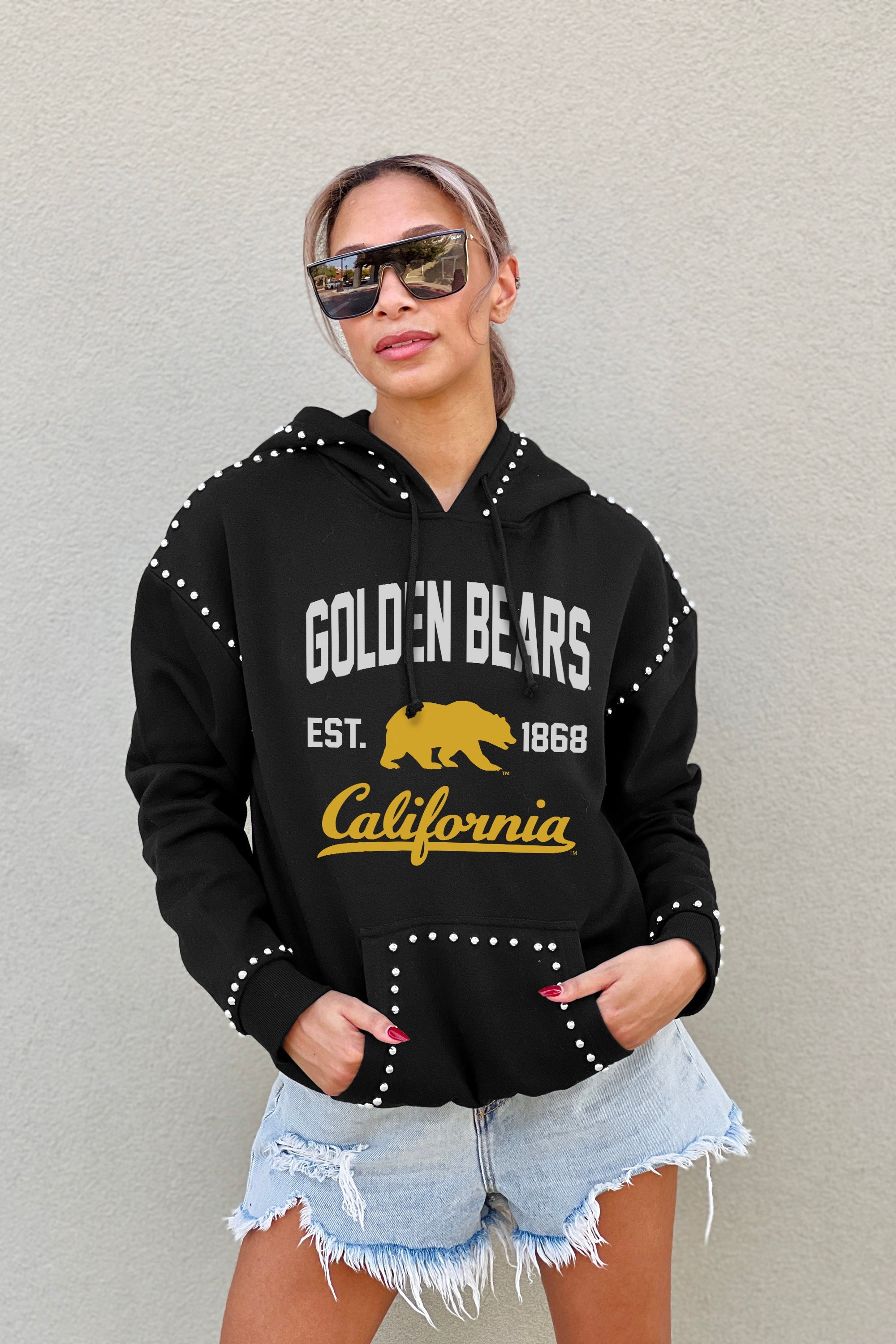 CALIFORNIA GOLDEN BEARS HERE FOR IT STUDDED DETAIL FLEECE FRONT POCKET HOODIE