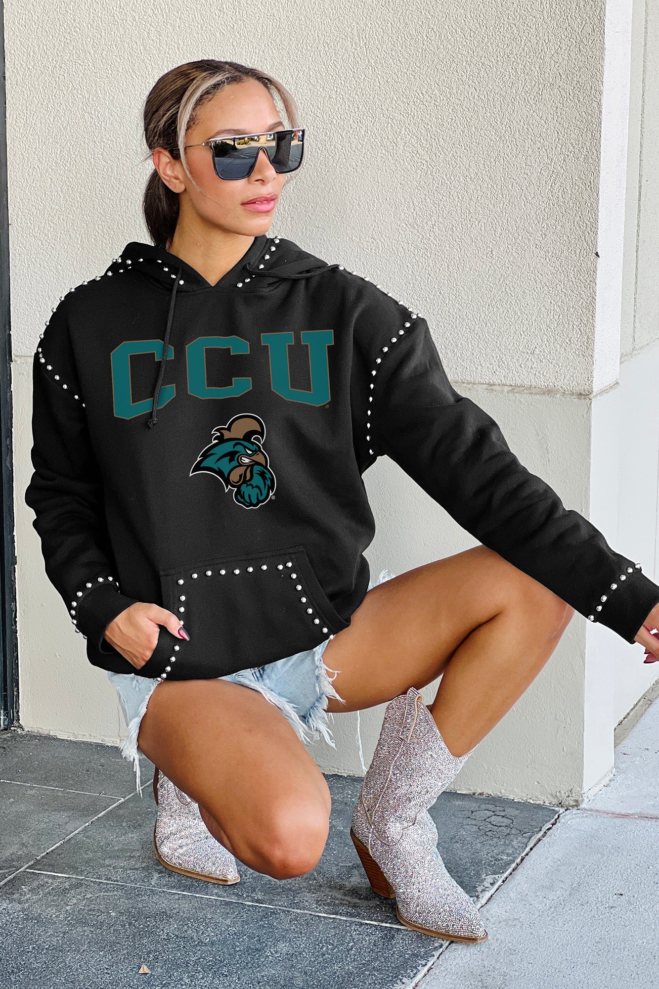 COASTAL CAROLINA CHANTICLEERS BELLE OF THE BALL STUDDED DETAIL FLEECE FRONT POCKET HOODIE