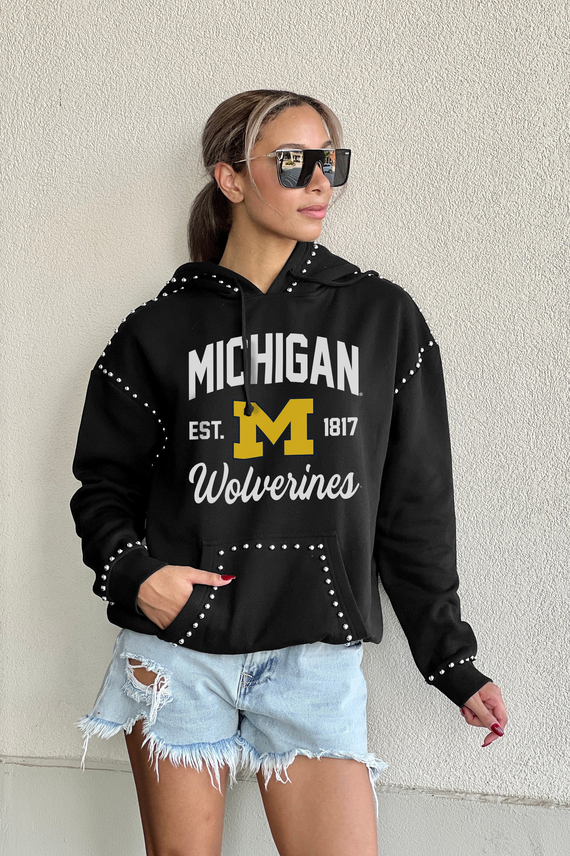 MICHIGAN WOLVERINES HERE FOR IT STUDDED DETAIL FLEECE FRONT POCKET HOODIE