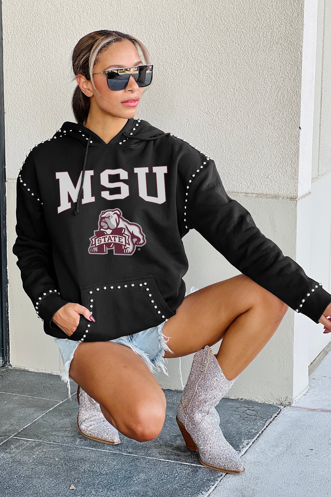 MISSISSIPPI STATE BULLDOGS BELLE OF THE BALL STUDDED DETAIL FLEECE FRONT POCKET HOODIE