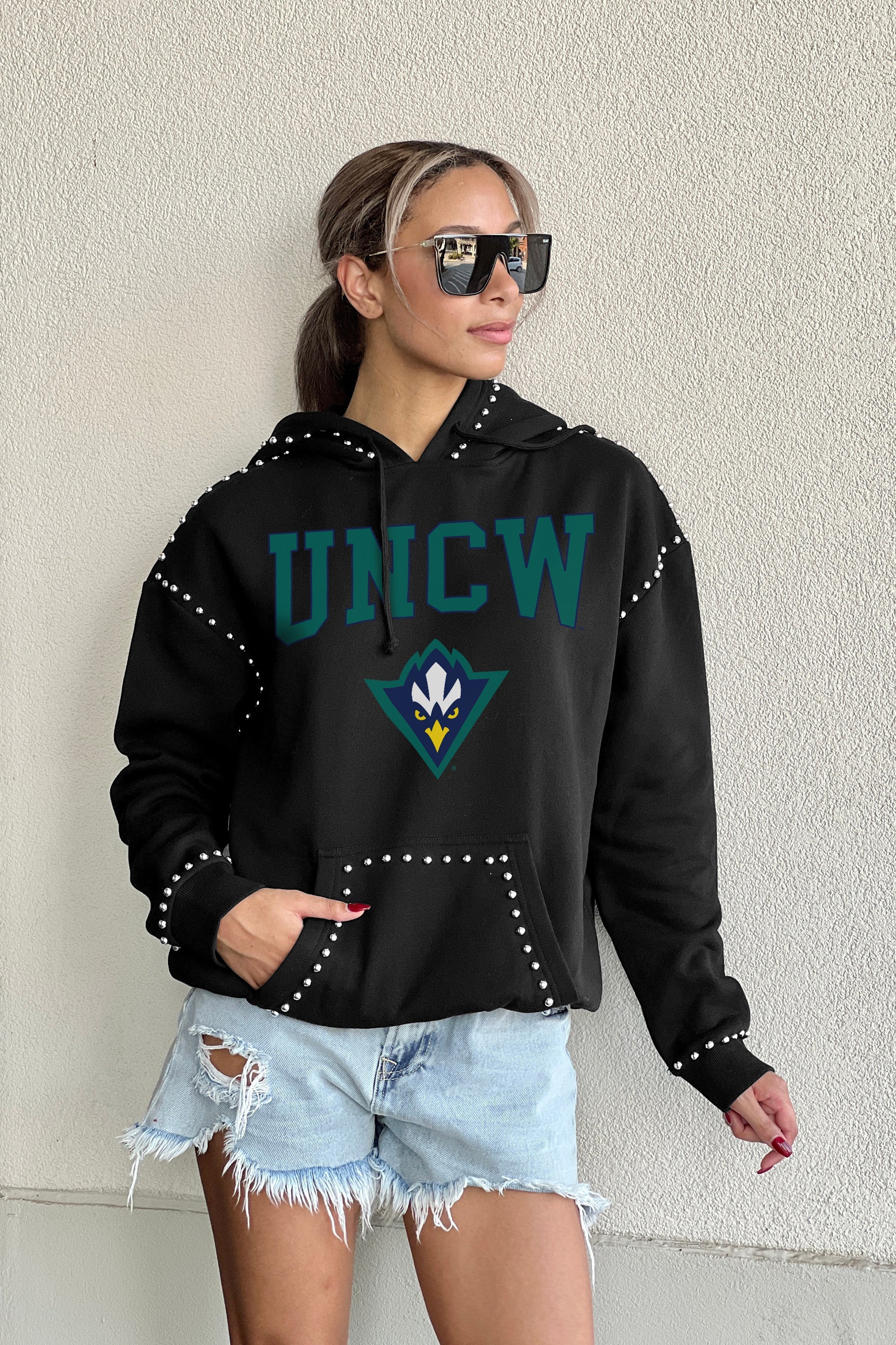 UNC WILMINGTON SEAHAWKS BELLE OF THE BALL STUDDED DETAIL FLEECE FRONT POCKET HOODIE