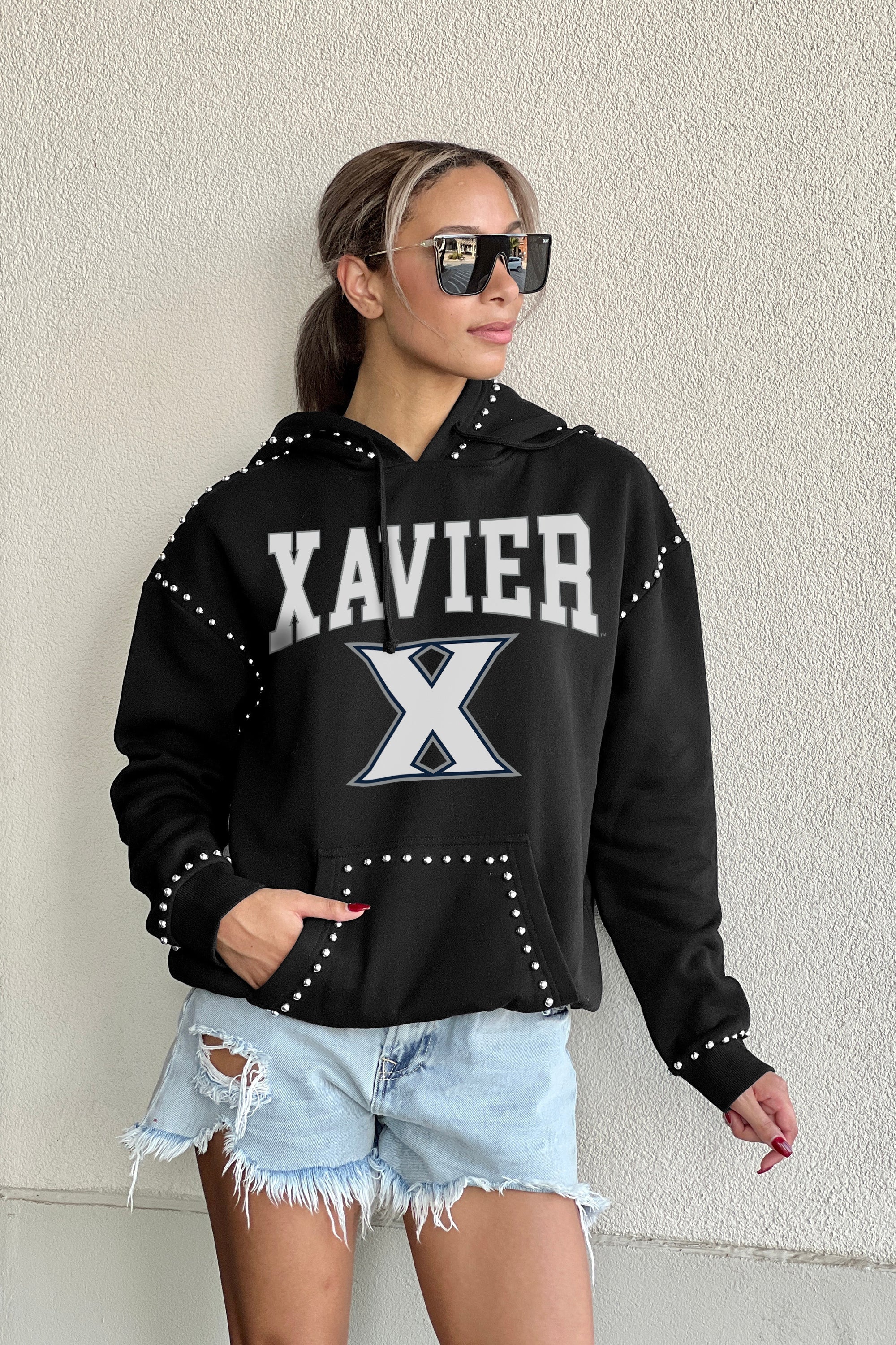 XAVIER MUSKETEERS BELLE OF THE BALL STUDDED DETAIL FLEECE FRONT POCKET HOODIE