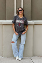 ARKANSAS RAZORBACKS SPRINT TO THE FINISH ACID WASH BOYFRIEND TEE