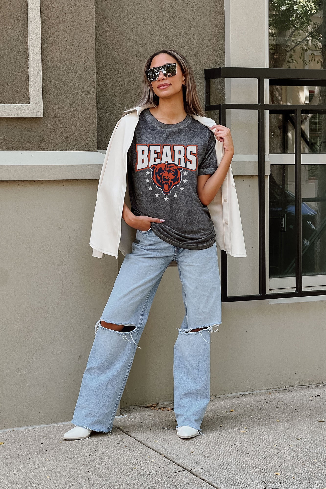 Chicago Bears Gameday Couture Women's Glitz Sequin Long Sleeve T-Shirt -  Navy