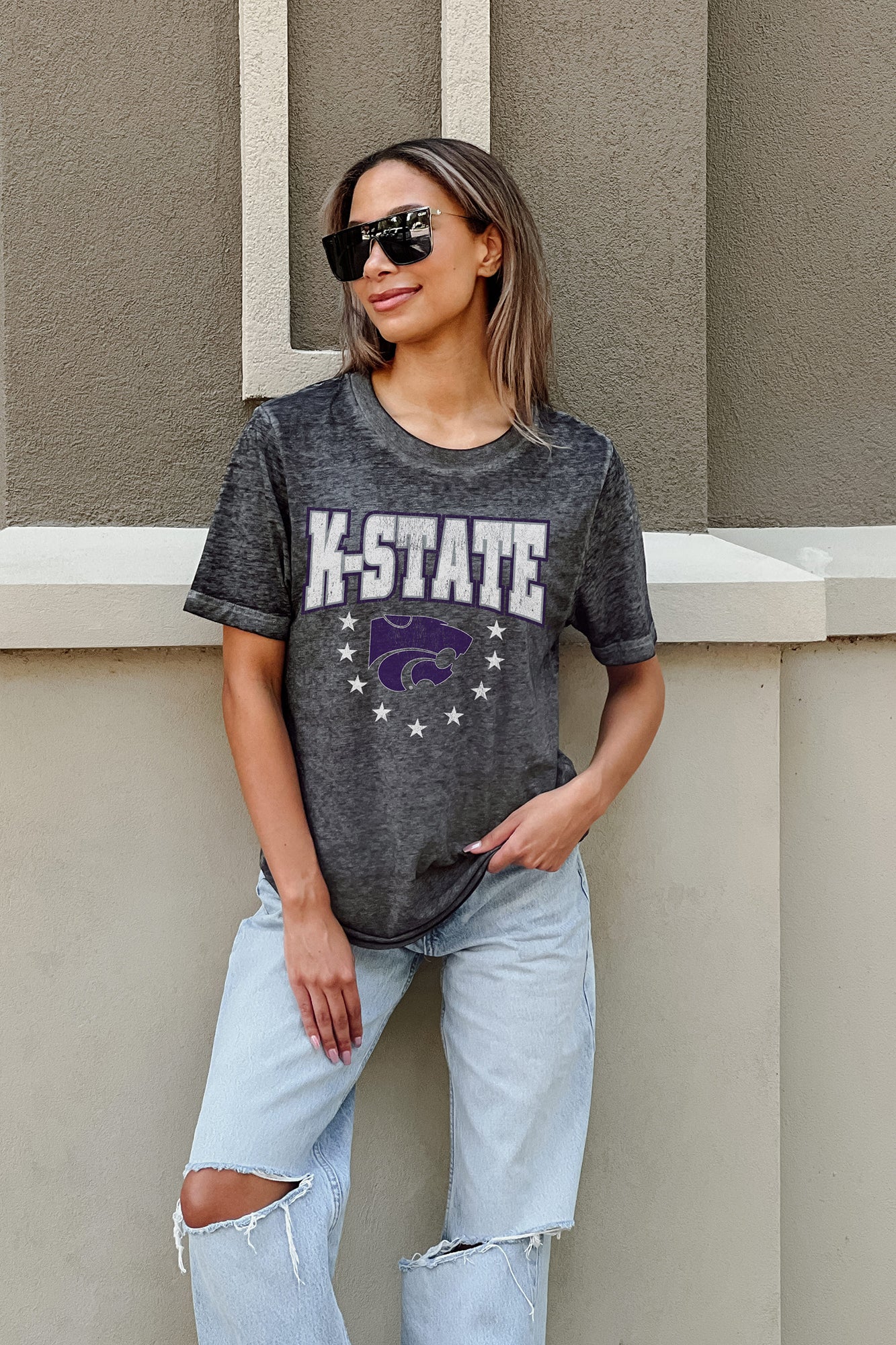 KANSAS STATE WILDCATS SPRINT TO THE FINISH ACID WASH BOYFRIEND TEE