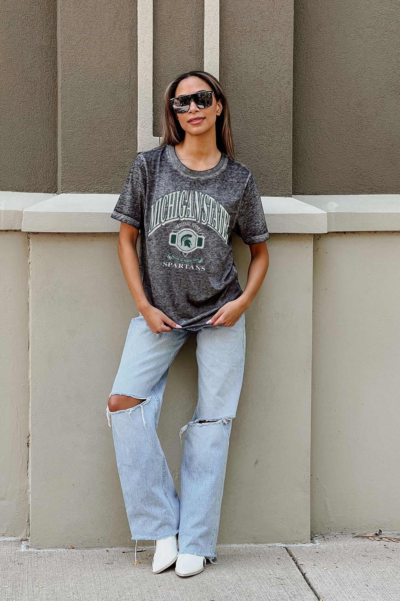 MICHIGAN STATE SPARTANS SWITCH IT UP ACID WASH BOYFRIEND TEE