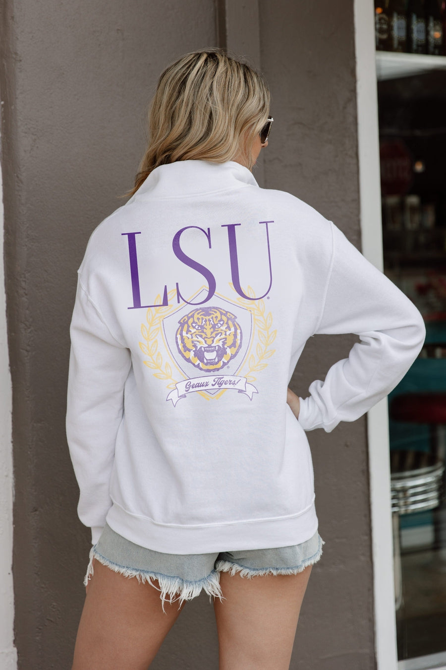 LSU TIGERS ABOVE THE REST ELITE STANDARD FIT QUARTER ZIP PULLOVER