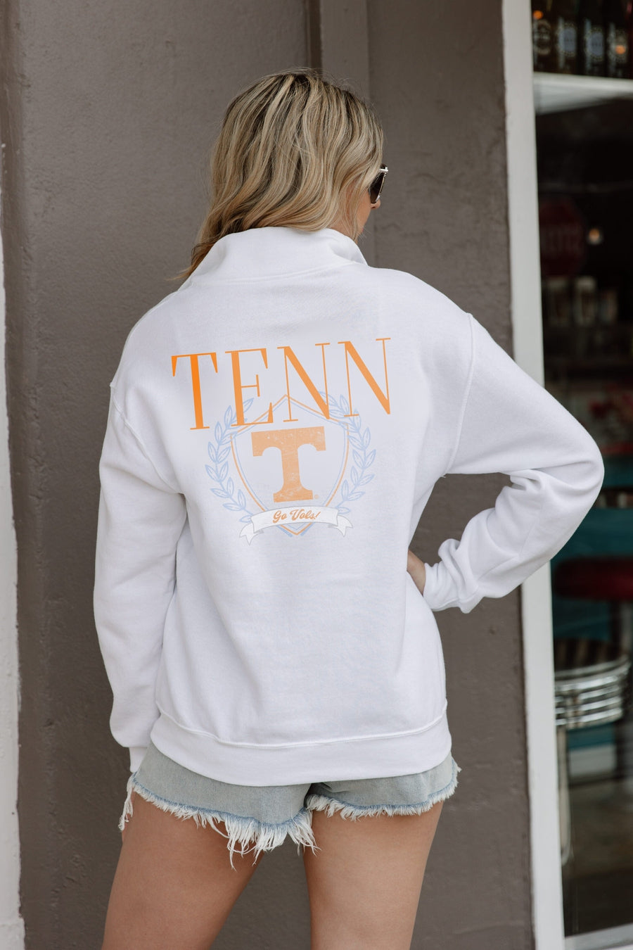 TENNESSEE VOLUNTEERS ABOVE THE REST ELITE STANDARD FIT QUARTER ZIP PULLOVER