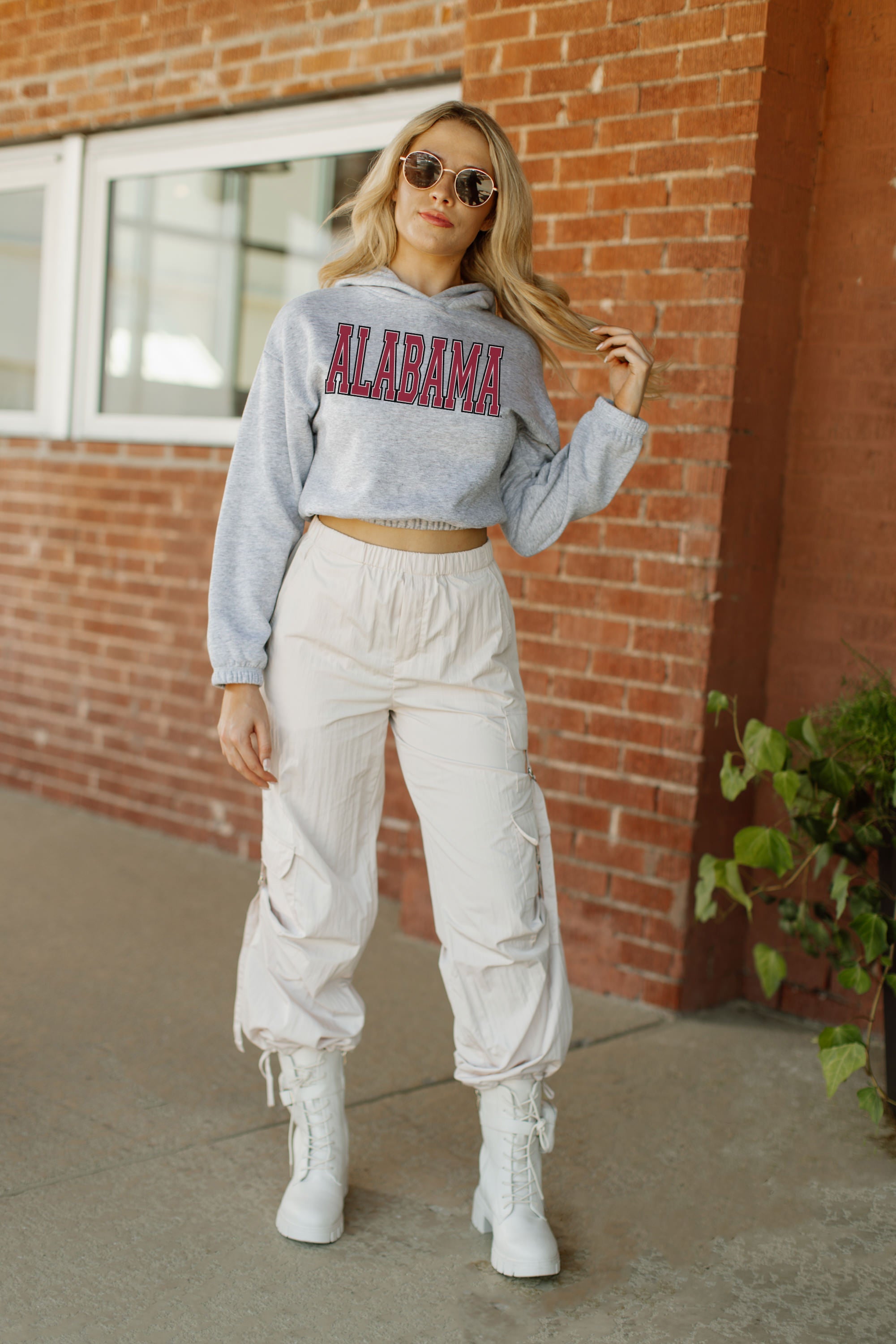 ALABAMA CRIMSON TIDE HEADED TO VICTORY BANDED CROPPED HOODIE BY MADI PREWETT